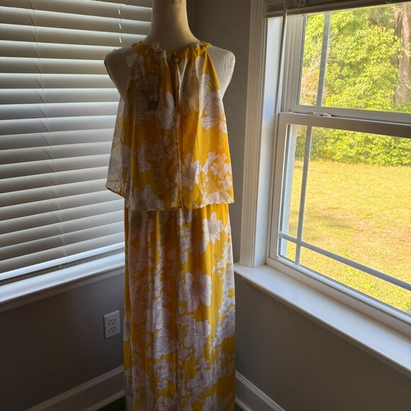 NWT Chicos Summertime Floral Maxi Dress Yellow Size .5 - Picture 6 of 10